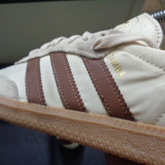 Adidas Sambas Originals OG Shoes in Cream / Preloved Brown - ID1447 Men's 9.5 - Picture 14 of 16